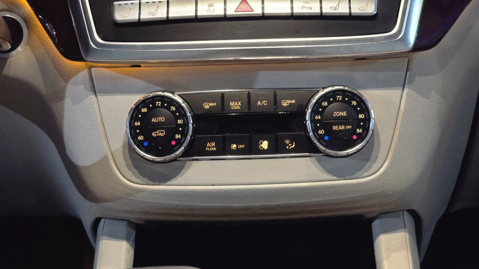 Mercedes-Benz GL 550, снимка 11 - Автомобили и джипове - 54390195