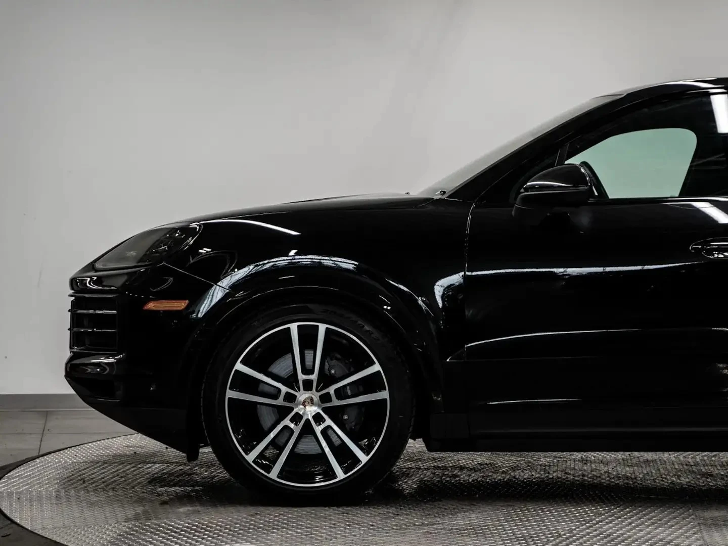 Porsche Cayenne PREMIUM PLUS ЦЕНА ДО БЪЛГАРИЯ АВТОКРЕДИТ, снимка 7 - Автомобили и джипове - 55450795