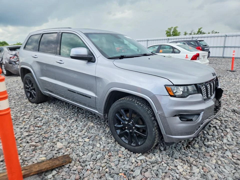 Jeep Grand cherokee 3.6 Кожен салон, снимка 4 - Автомобили и джипове - 55750922