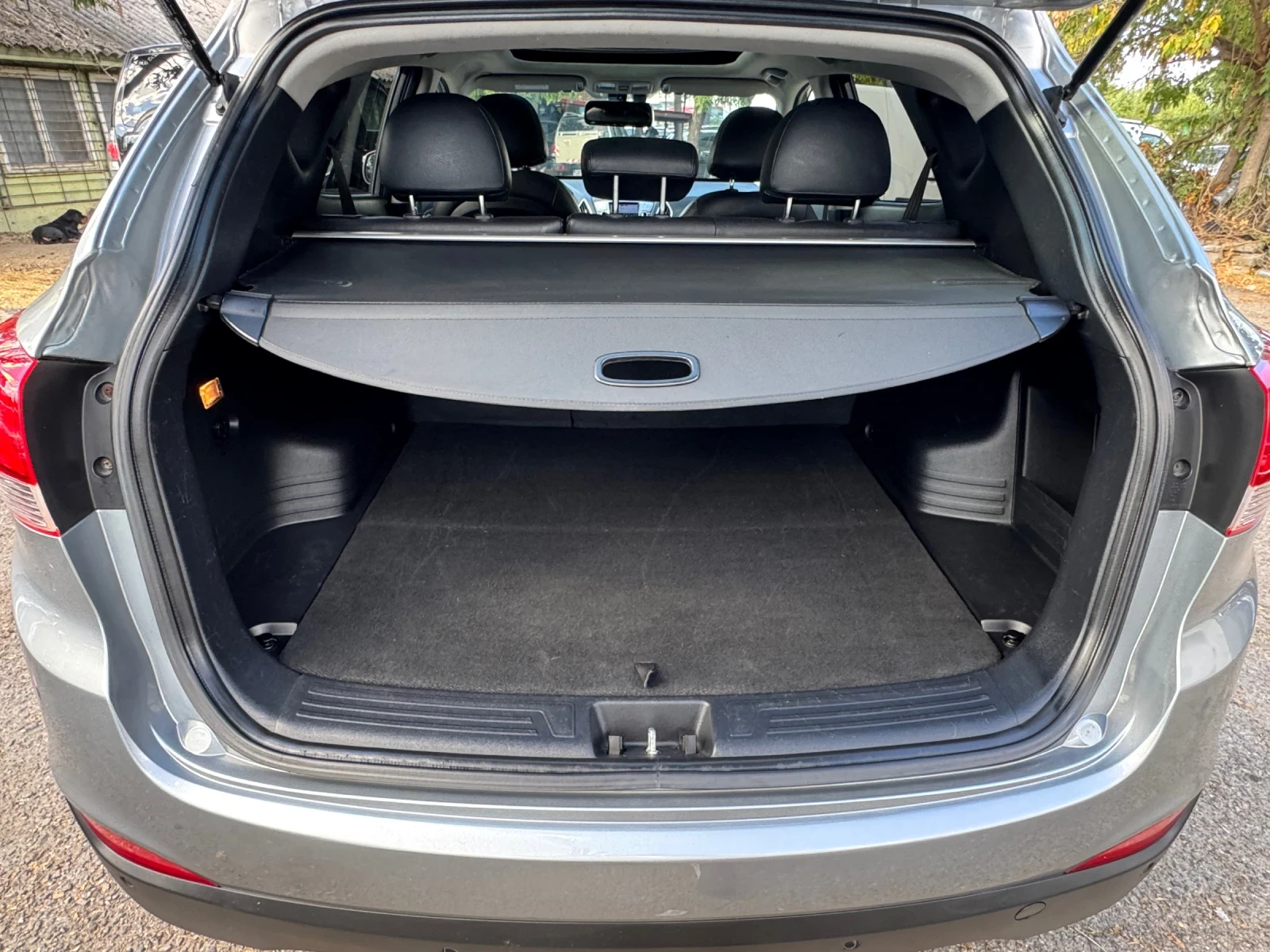 Hyundai IX35 4x4* 184кс.* КОЖА* ПАНОРАМА* , снимка 16 - Автомобили и джипове - 55951826