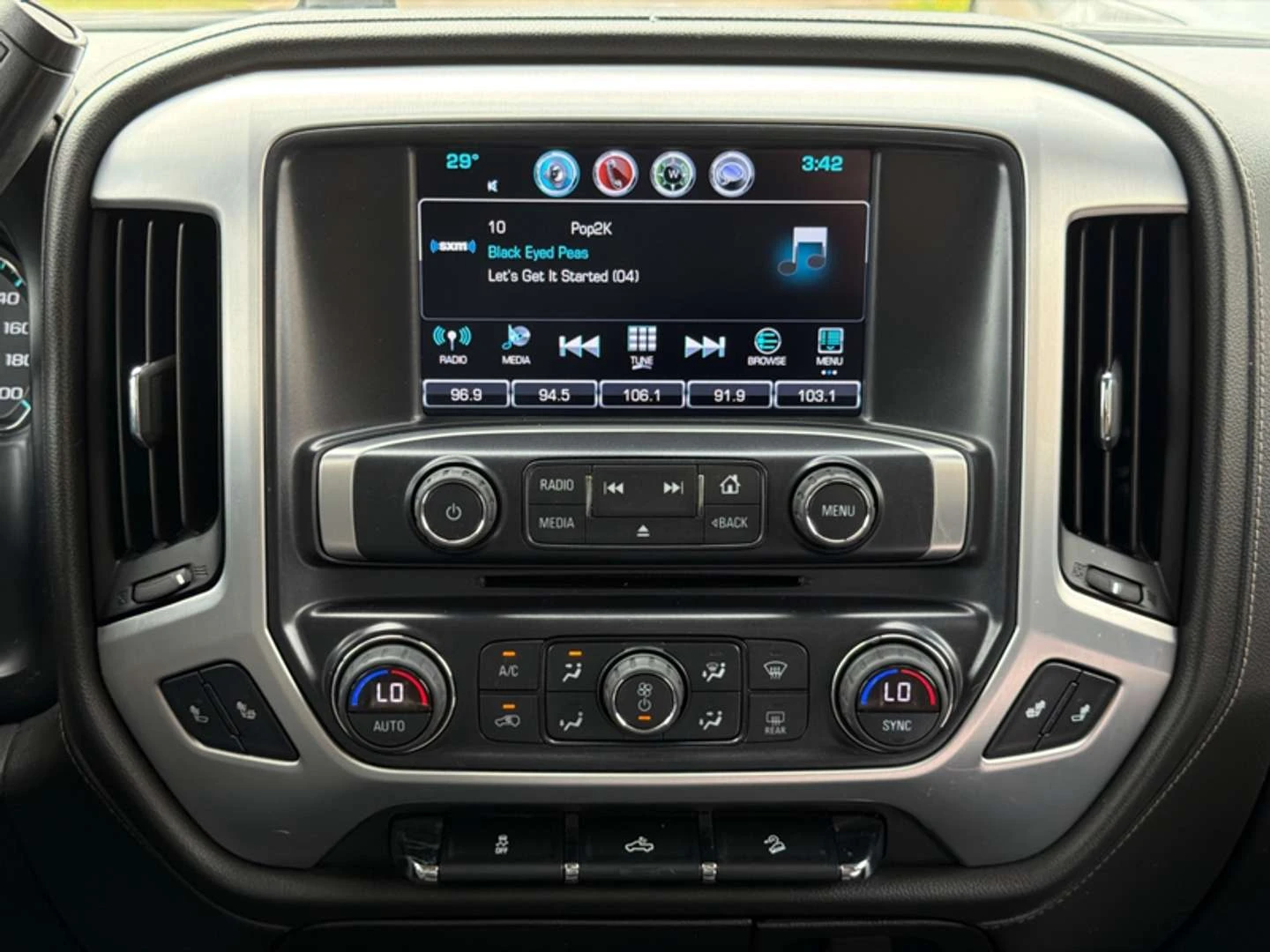 Gmc Sierra, снимка 16 - Автомобили и джипове - 56020294