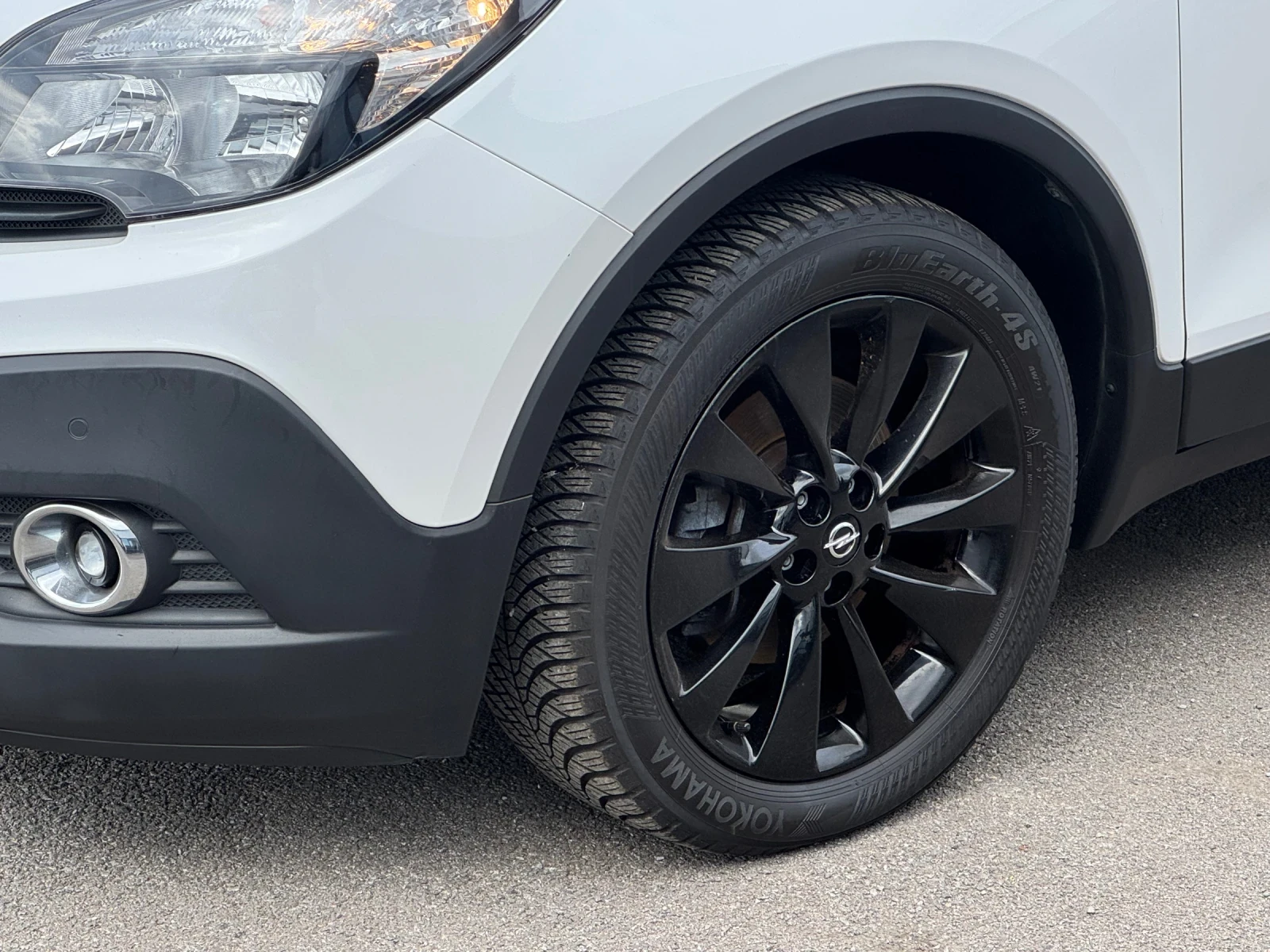 Opel Mokka 1.6i TOП АВТОМОБИЛ, снимка 8 - Автомобили и джипове - 56744290