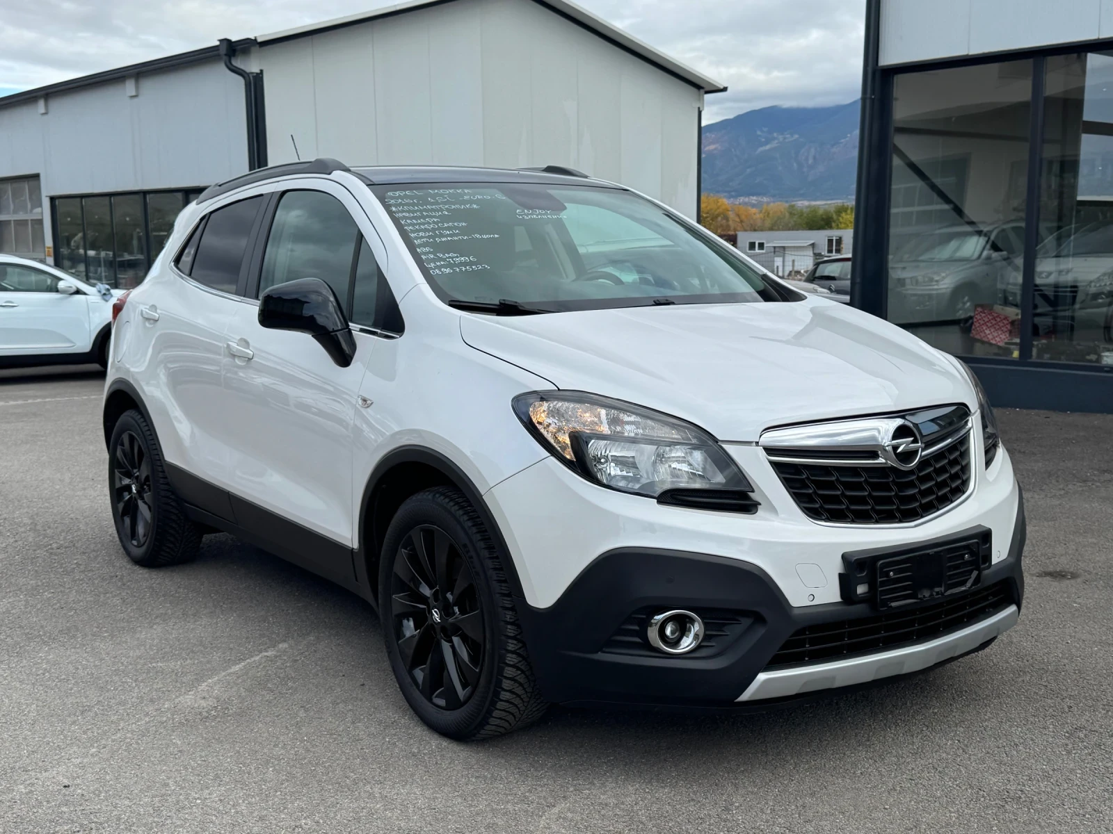 Opel Mokka 1.6i TOП АВТОМОБИЛ, снимка 7 - Автомобили и джипове - 56744290