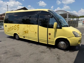 ����� �� �������� �� Iveco Daily 65C 29 mesta stiklopaket klima 