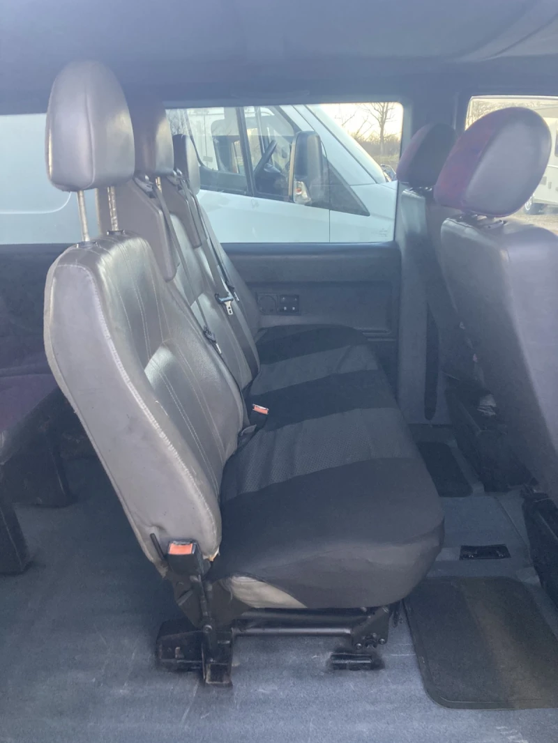 Mercedes-Benz Vito 7+ 1 КЛИМАТИК/ТЕГЛИЧ, снимка 8 - Бусове и автобуси - 47837497