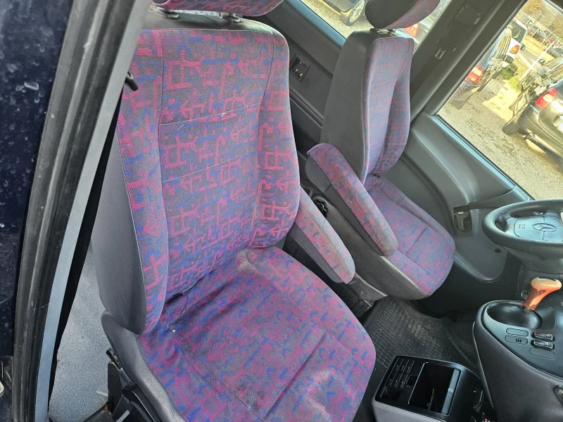 Mercedes-Benz Vito 7+ 1 КЛИМАТИК/ТЕГЛИЧ, снимка 5 - Бусове и автобуси - 47837497