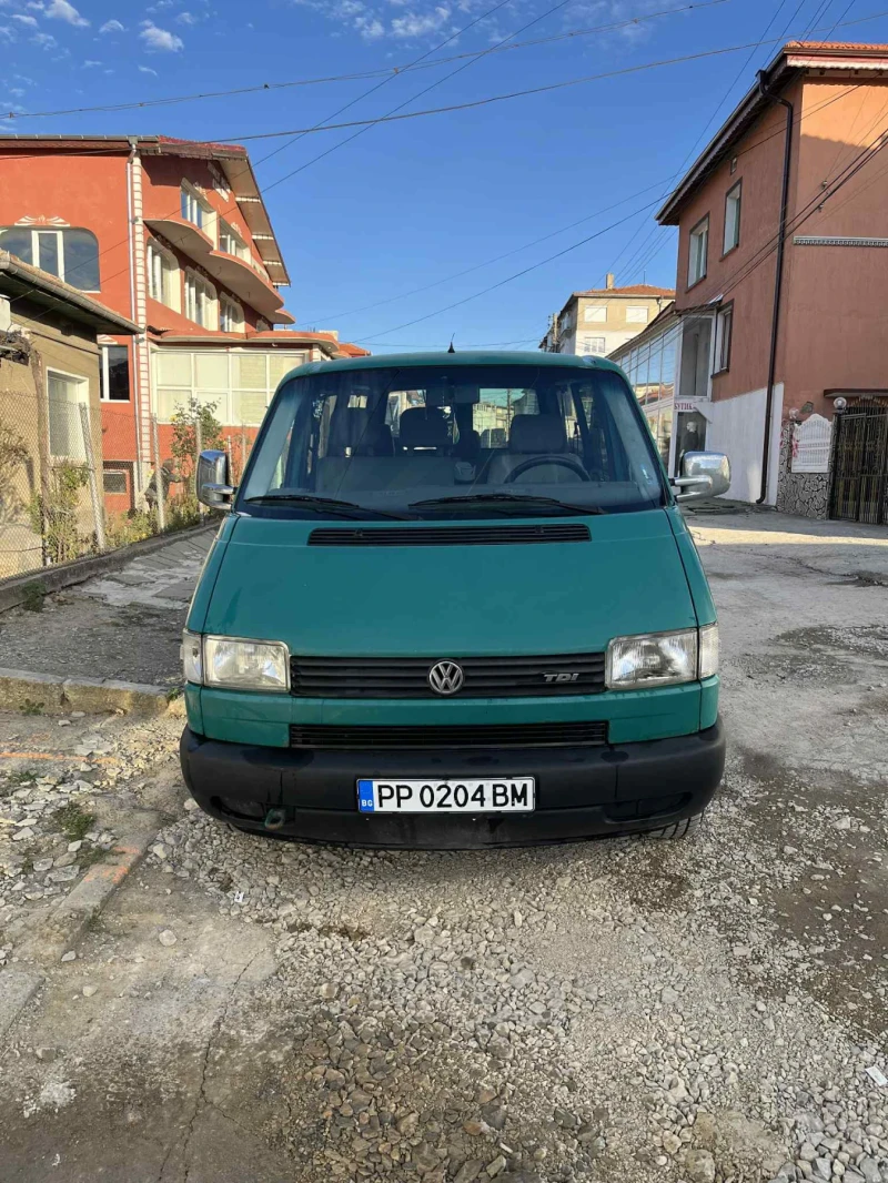 VW T4 2.5 клима 102кс /9 места / 2000г / Мн дб поддържан, снимка 3 - Бусове и автобуси - 52291177