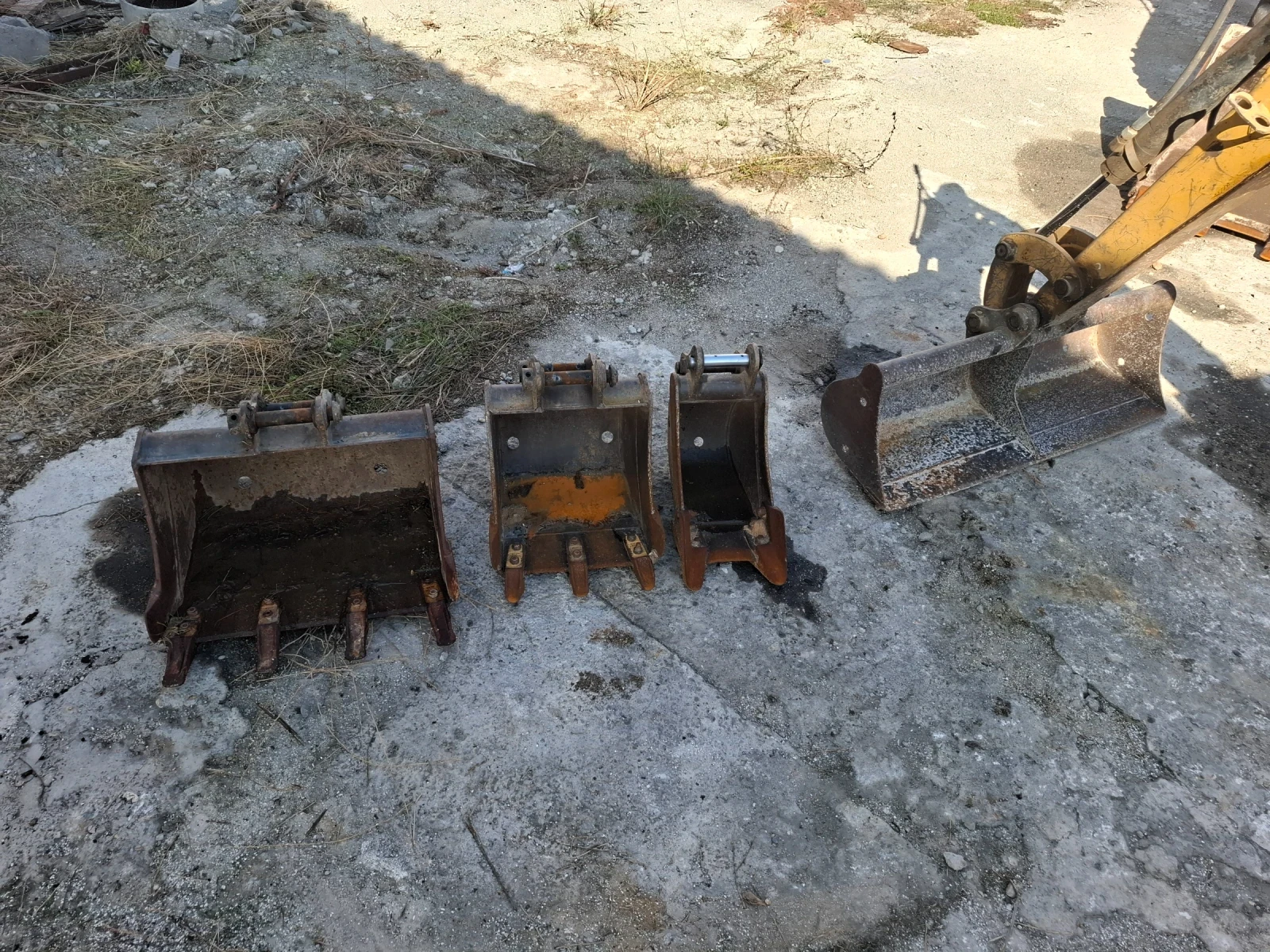 Багер Cat 301.5 - изображение 3