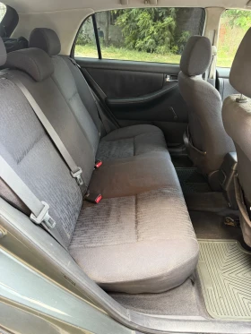 Toyota Corolla 1.6 VVT-i Газ/Бензин, снимка 9
