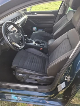 VW Passat ELEGANCE* FACE* DISTRONIC* ОБСЛУЖЕНА* , снимка 14