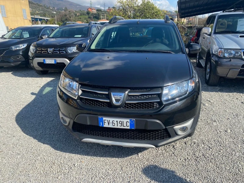 Dacia Sandero STEPWAY-NAVI, снимка 1 - Автомобили и джипове - 40364310