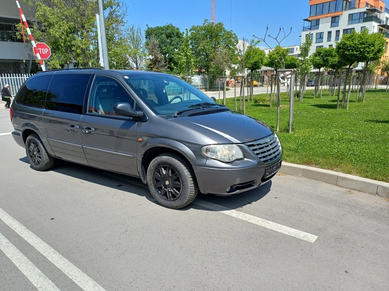 Chrysler Gr.voyager 2.8 CRDI Автоматик , снимка 9 - Автомобили и джипове - 48292353