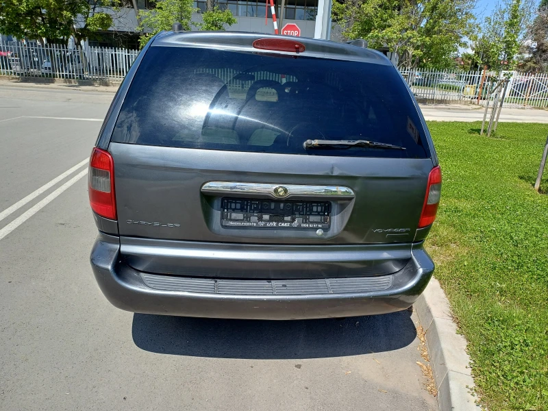 Chrysler Gr.voyager 2.8 CRDI Автоматик , снимка 4 - Автомобили и джипове - 48292353