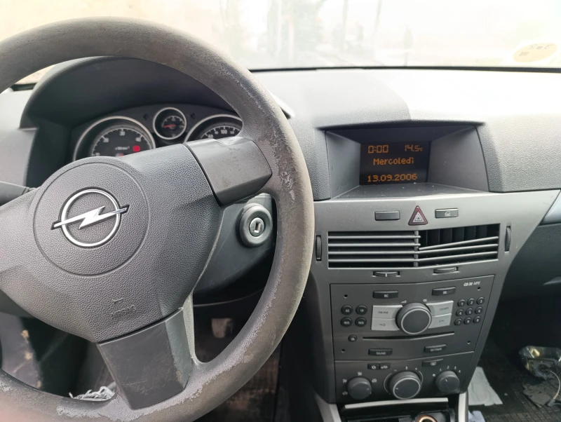 Opel Astra 1.3CDTI тип мотор Z13DTH, снимка 8 - Автомобили и джипове - 49606868