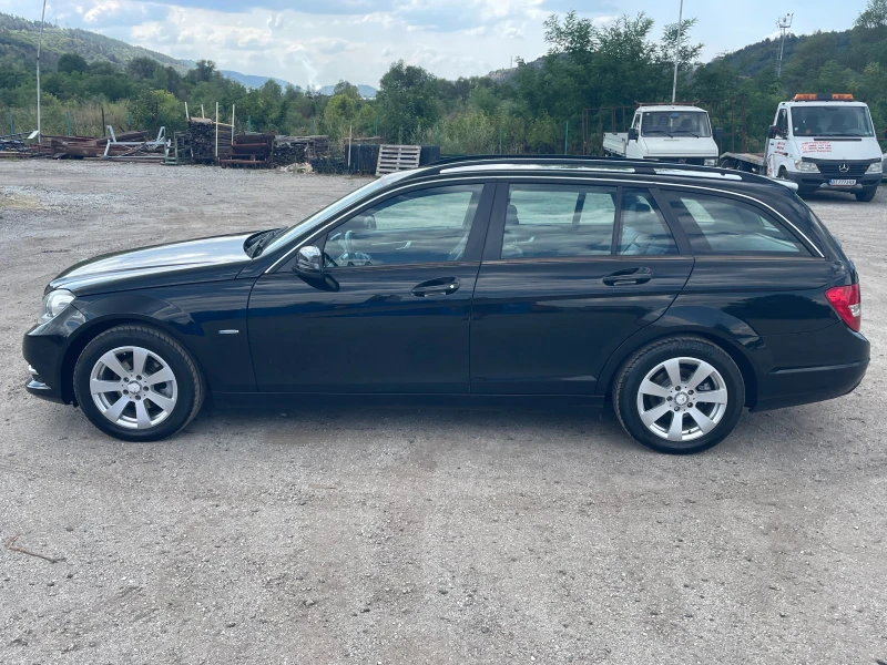 Mercedes-Benz C 200 НОВ ВНОС ИТАЛИЯ, снимка 8 - Автомобили и джипове - 51250940