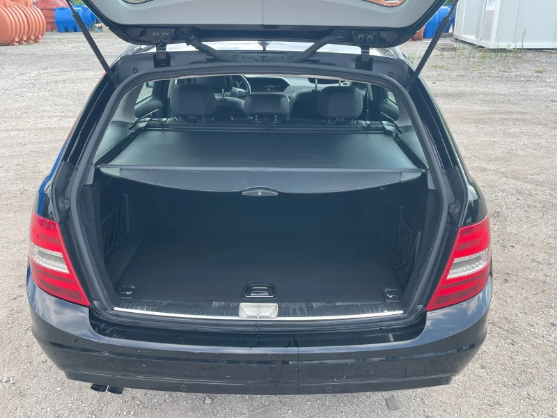 Mercedes-Benz C 200 НОВ ВНОС ИТАЛИЯ, снимка 12 - Автомобили и джипове - 51250940