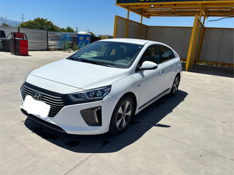 Hyundai Ioniq Plug-in 28, 000 km, снимка 10 - Автомобили и джипове - 52084267