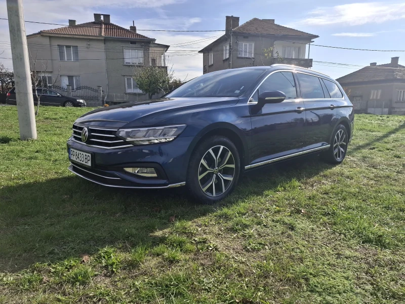 VW Passat ELEGANCE* FACE* DISTRONIC* ОБСЛУЖЕНА* , снимка 2 - Автомобили и джипове - 52387965