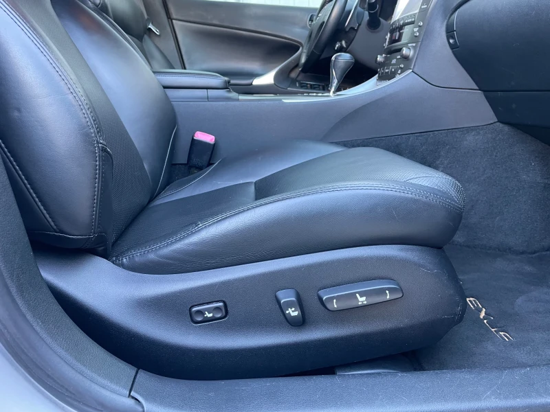 Lexus IS 250, снимка 14 - Автомобили и джипове - 52420786