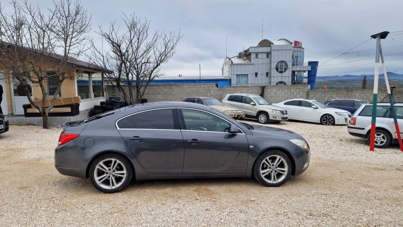 Opel Insignia SRi, снимка 5 - Автомобили и джипове - 53099340