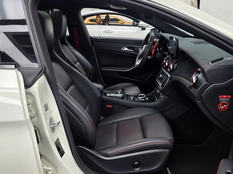 Mercedes-Benz CLA CLA45 AMG 4MATIC| 375к.с.| ВКЛ.ТЕХНОТЕСТ, снимка 11 - Автомобили и джипове - 55642280