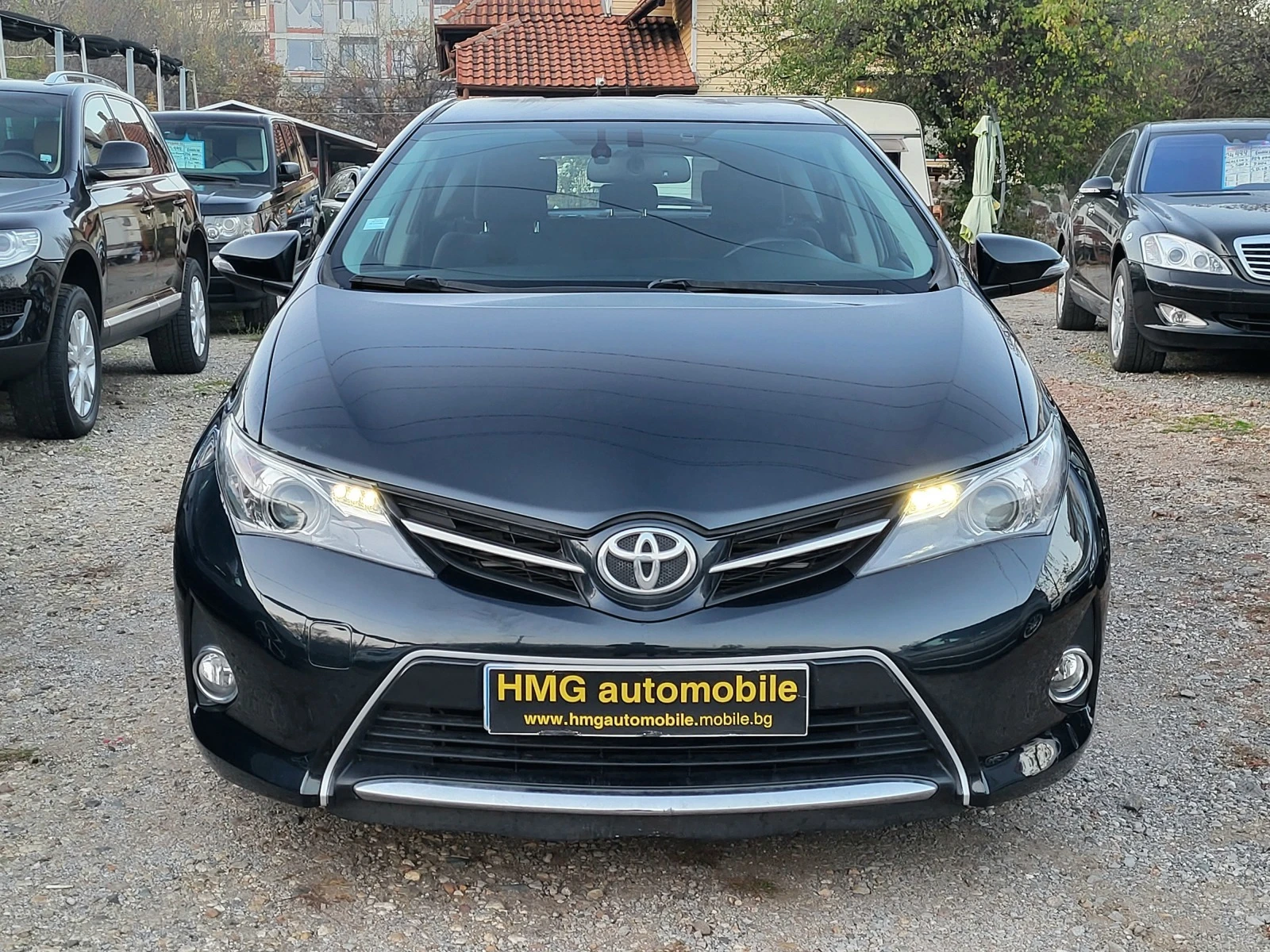 Toyota Auris 2.0 D4D / NAVY / KEYLESS / КАМЕРА / - изображение 7