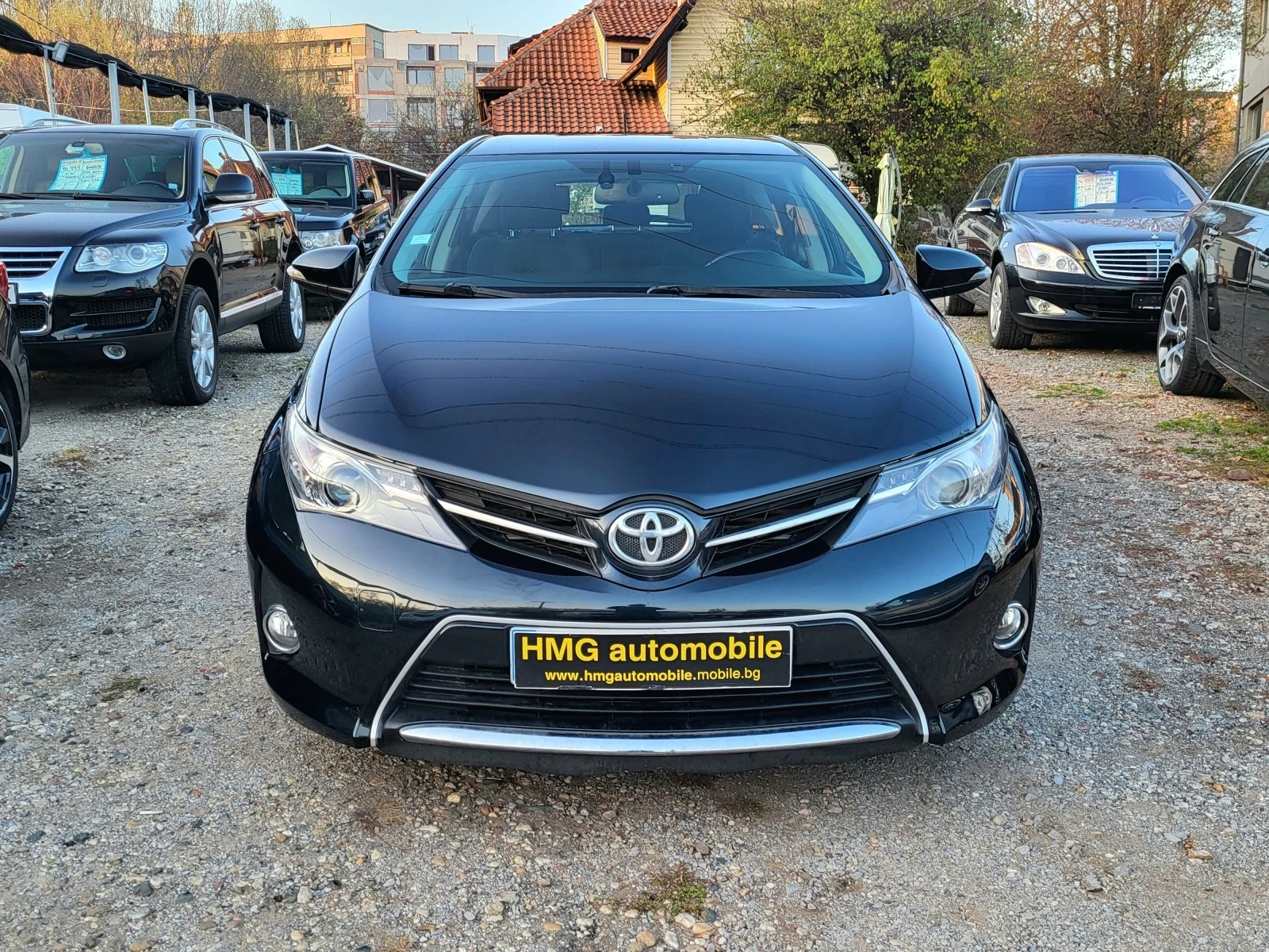 Toyota Auris 2.0 D4D / NAVY / KEYLESS / КАМЕРА / - изображение 2