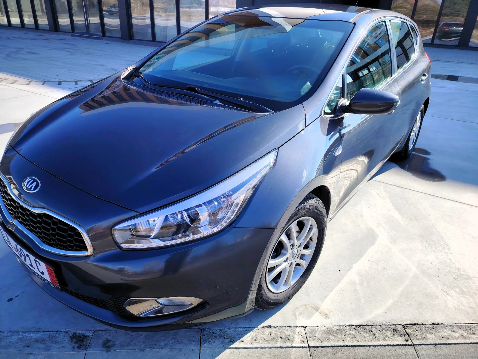 Kia Ceed 1, 6 GDI - изображение 9