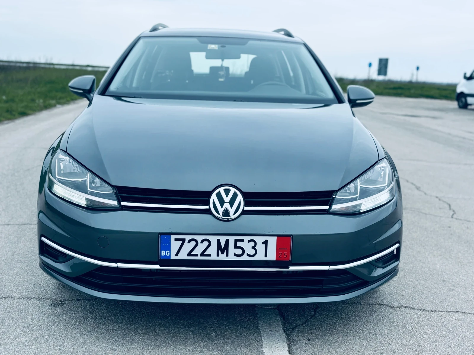 VW Golf 1.6TDI facelift 150хил км - изображение 8