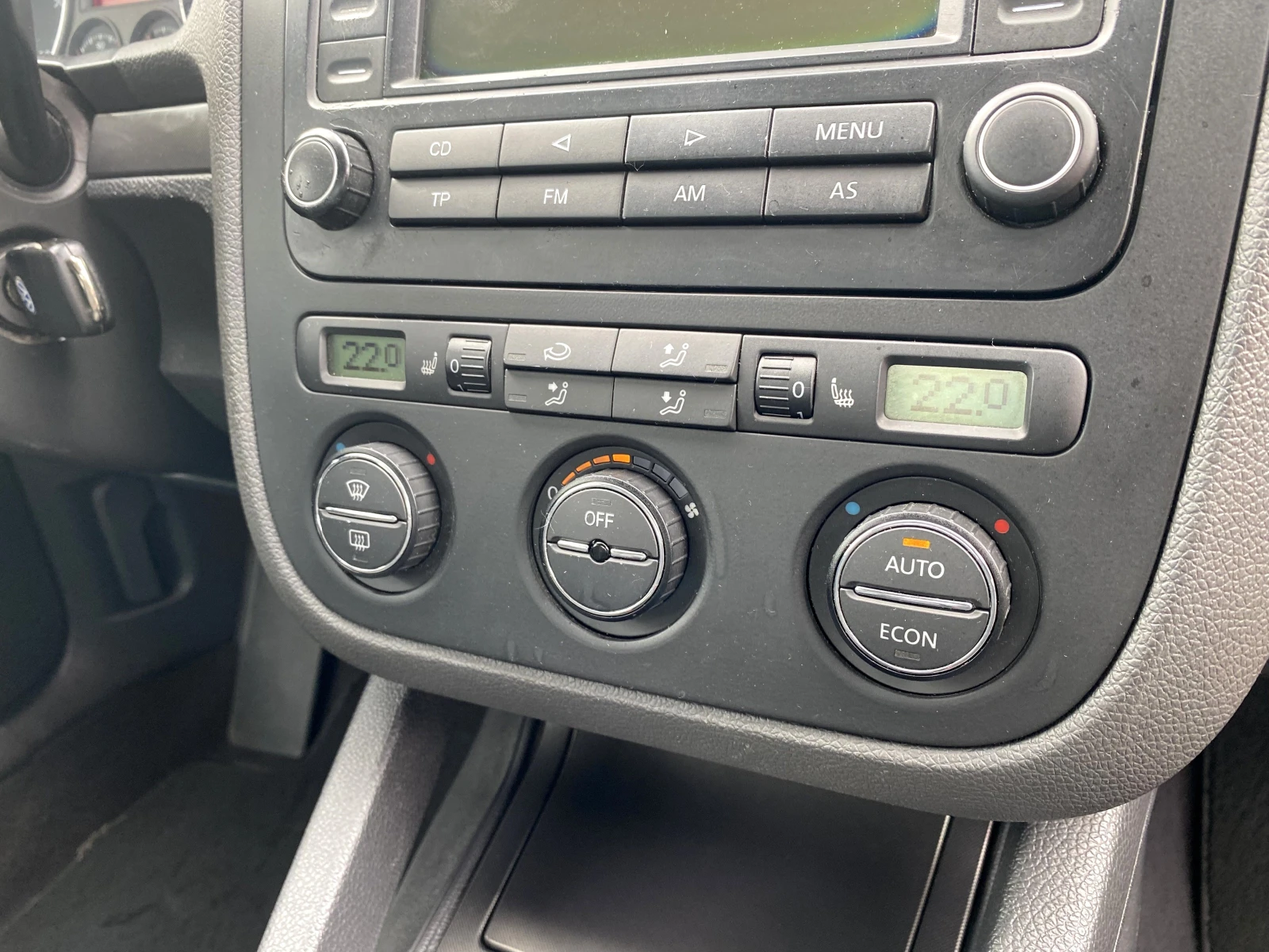 VW Golf 1.9TDI 105к.с - изображение 8