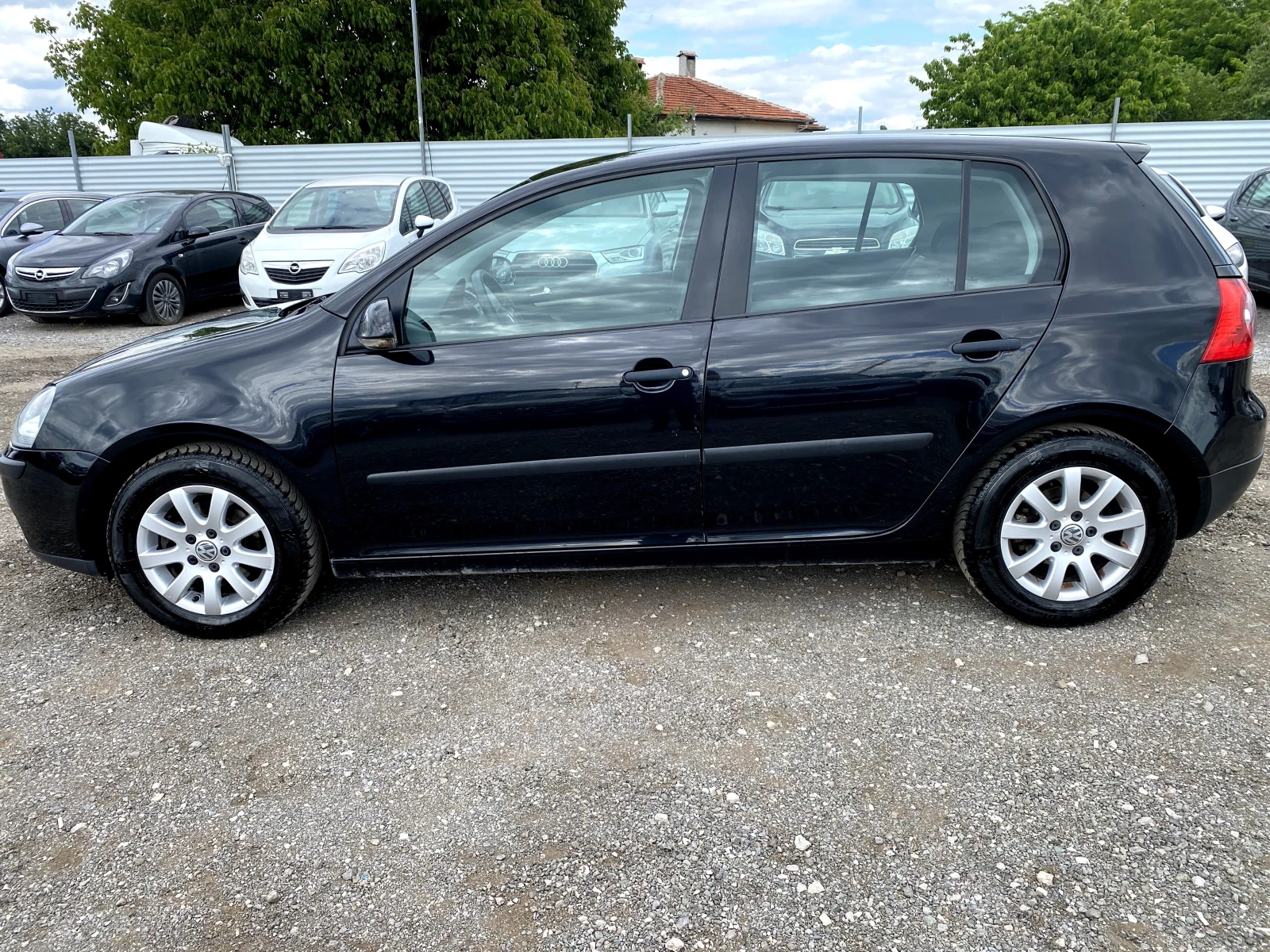 VW Golf 1.9TDI 105к.с - изображение 2