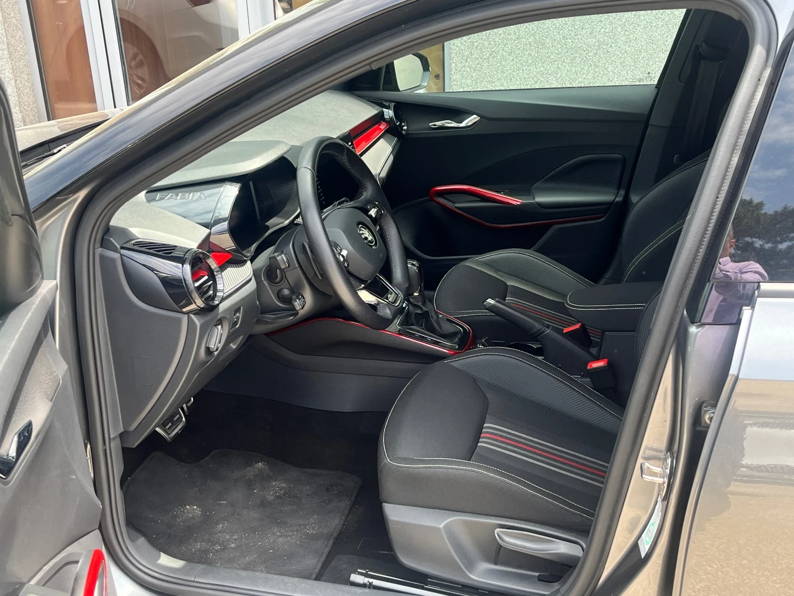 Skoda Fabia 1.0 TSI 7DSG Monte Carlo - изображение 7
