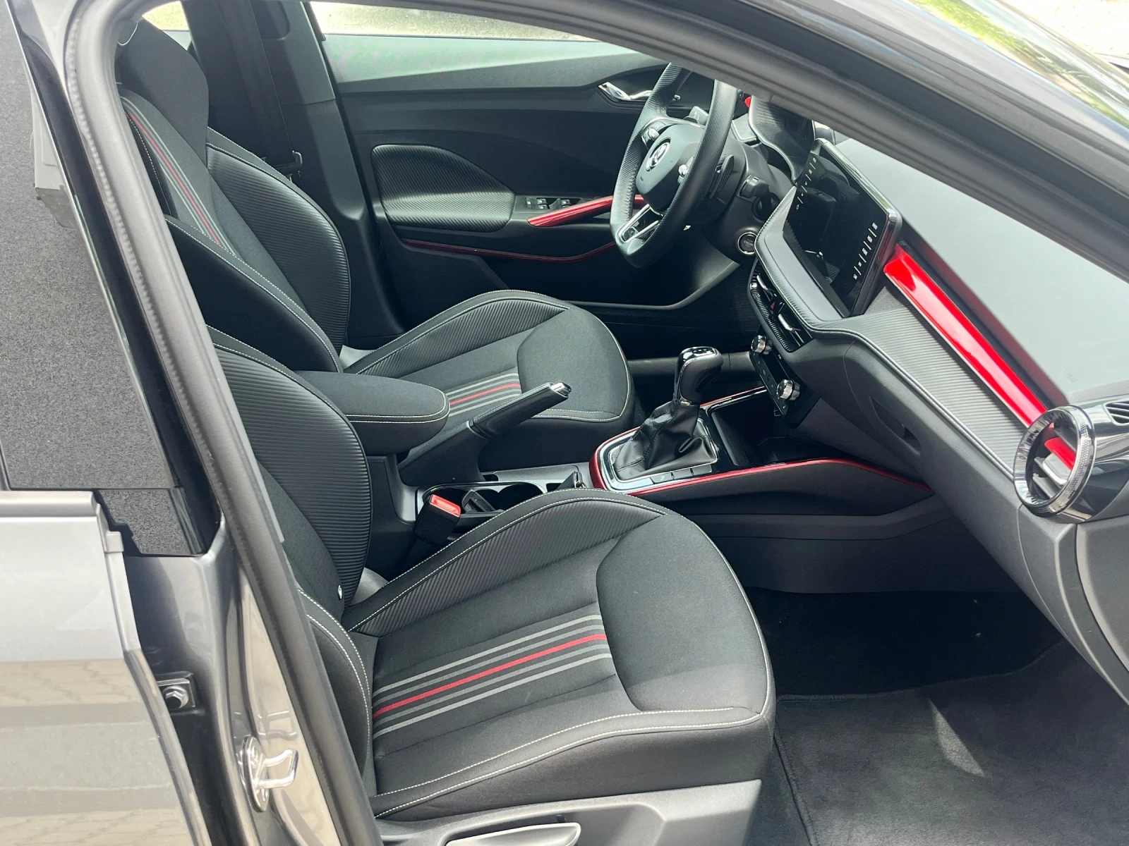 Skoda Fabia 1.0 TSI 7DSG Monte Carlo - изображение 5