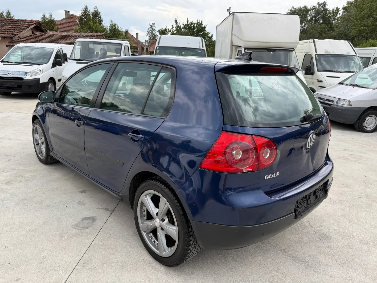 VW Golf 2.0SDI ЛИЗИНГ - изображение 7