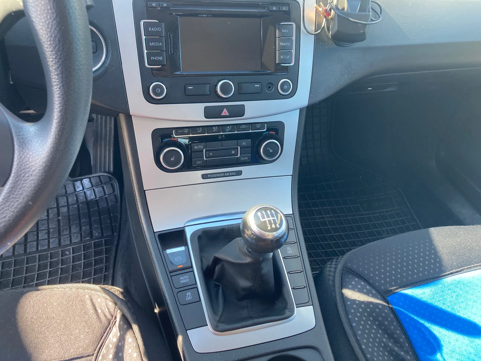 VW Passat B7 2.0 140 Hp  BLUEMOTION - изображение 7