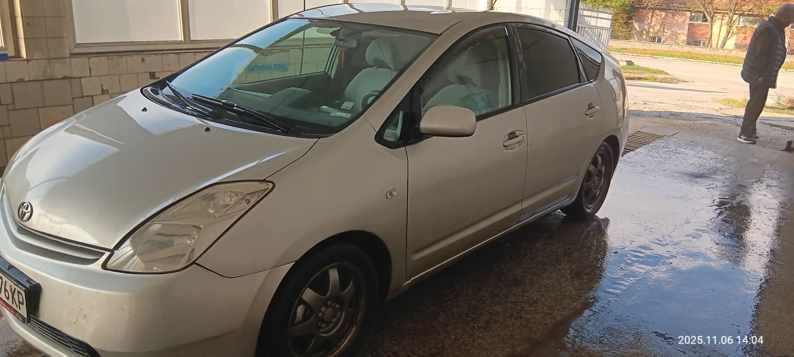 Toyota Prius  - изображение 5