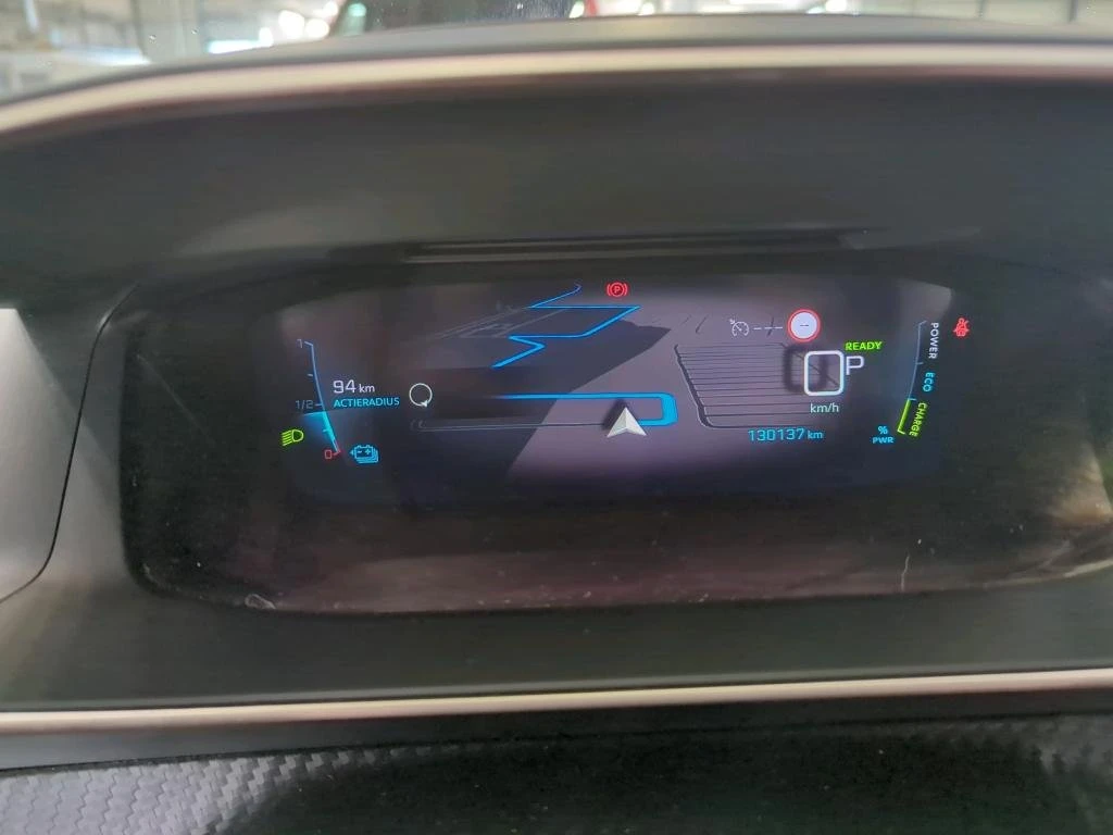 Peugeot 208 Allure | Mobile.bg   14