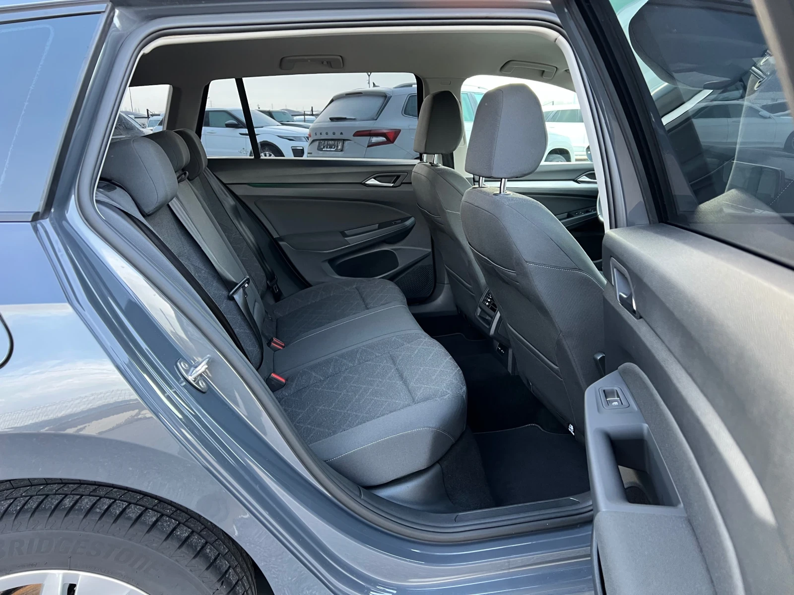 VW Golf Variant 2.0TDI* Life* DSG*  | Mobile.bg   11