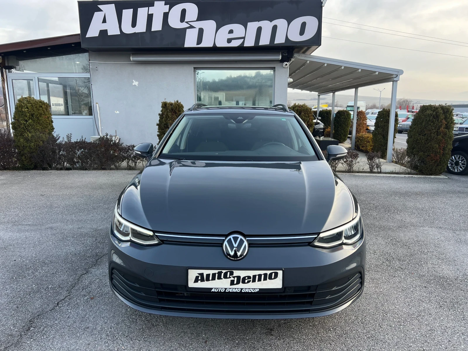 VW Golf Variant 2.0TDI* Life* DSG*  | Mobile.bg   2