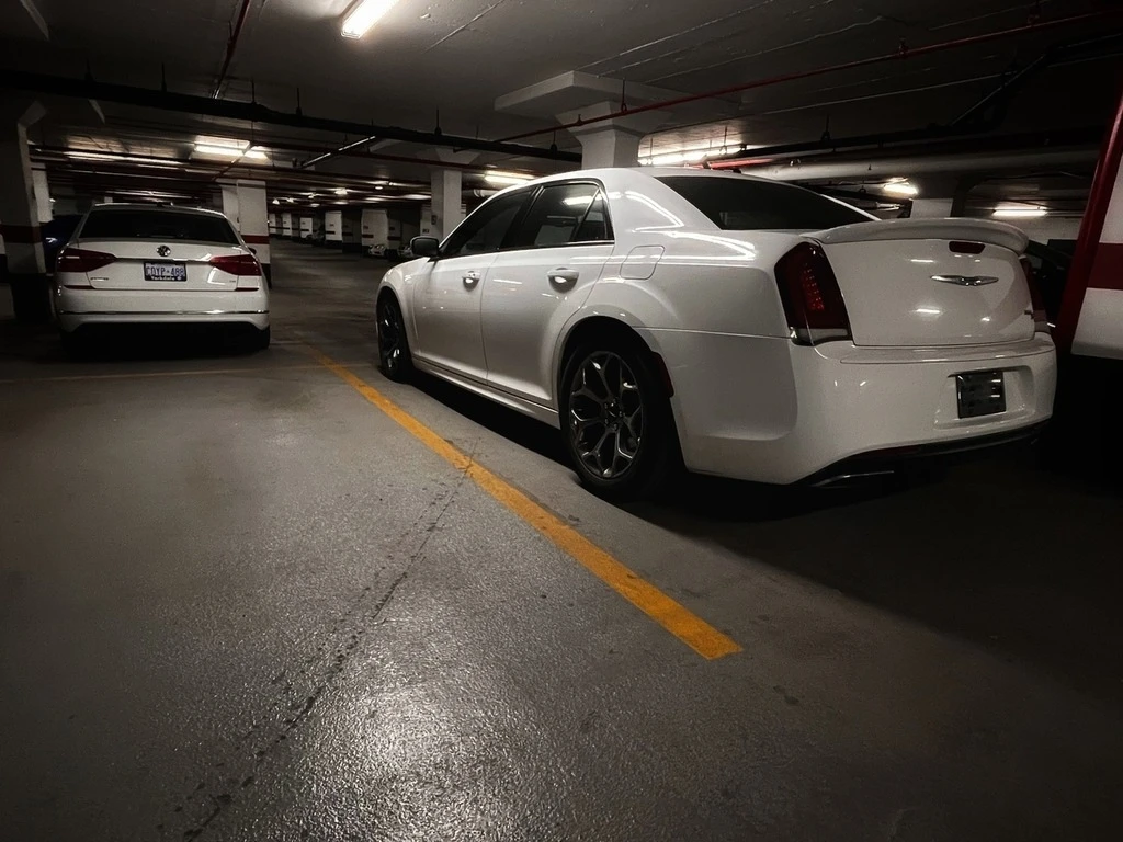 Chrysler 300c 5.7 V8 * * CARFAX * * АВТО КРЕДИТ * *  - изображение 6