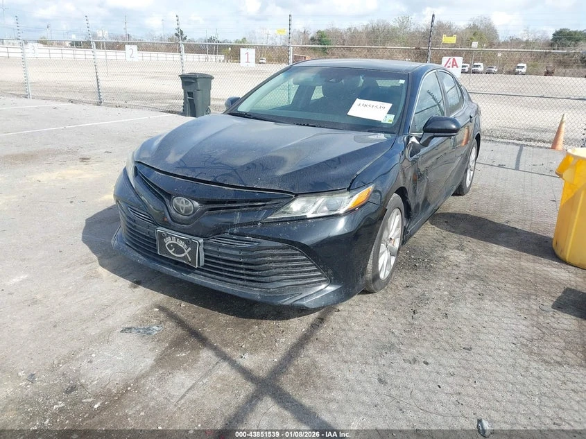 Toyota Camry 2.5l Le - изображение 2