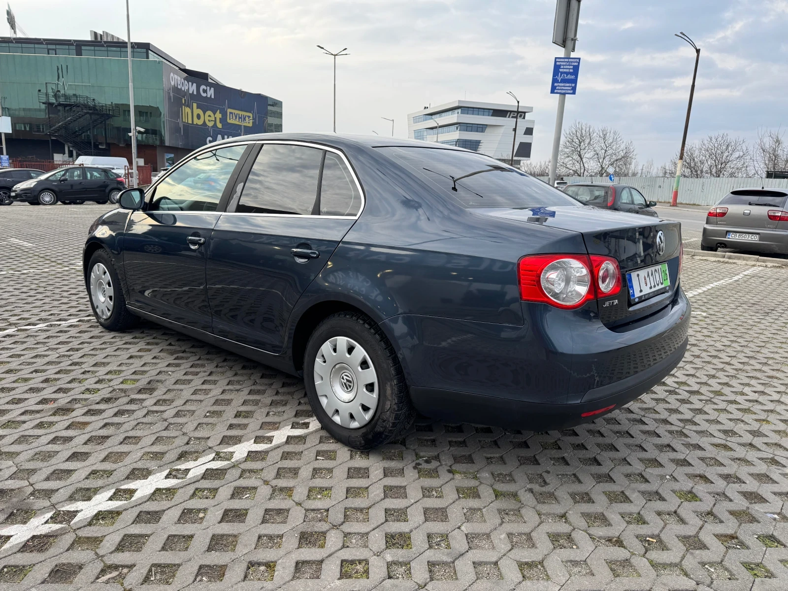 VW Jetta 1.8Т 150кс 6ск Германия , снимка 6 - Автомобили и джипове - 53877511