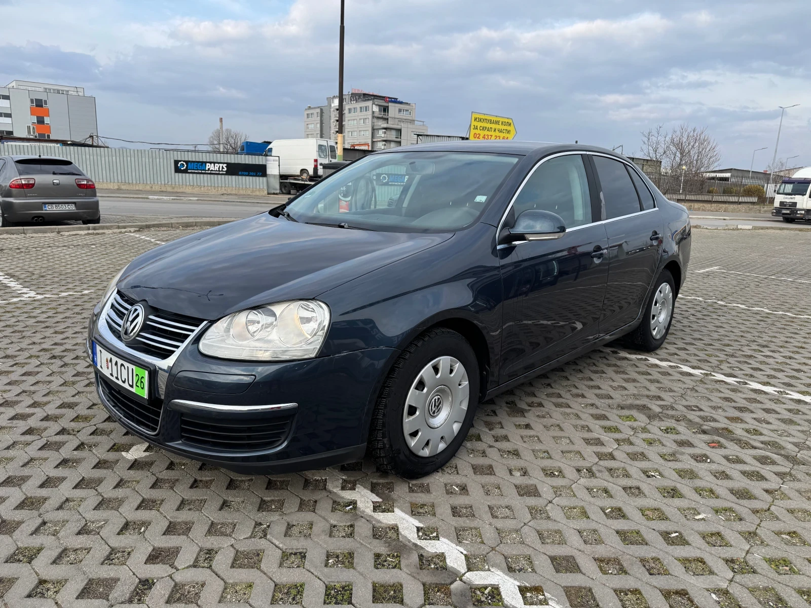VW Jetta 1.8Т 150кс 6ск Германия , снимка 17 - Автомобили и джипове - 53877511