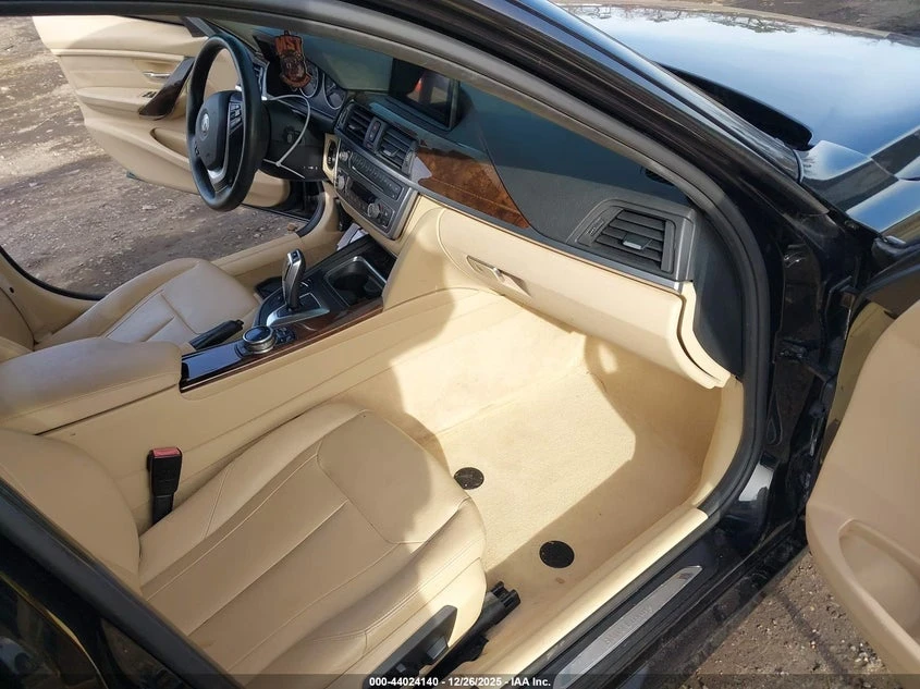 BMW 335, снимка 5 - Автомобили и джипове - 53895686