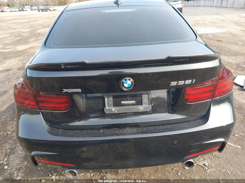 BMW 335, снимка 13 - Автомобили и джипове - 53895686