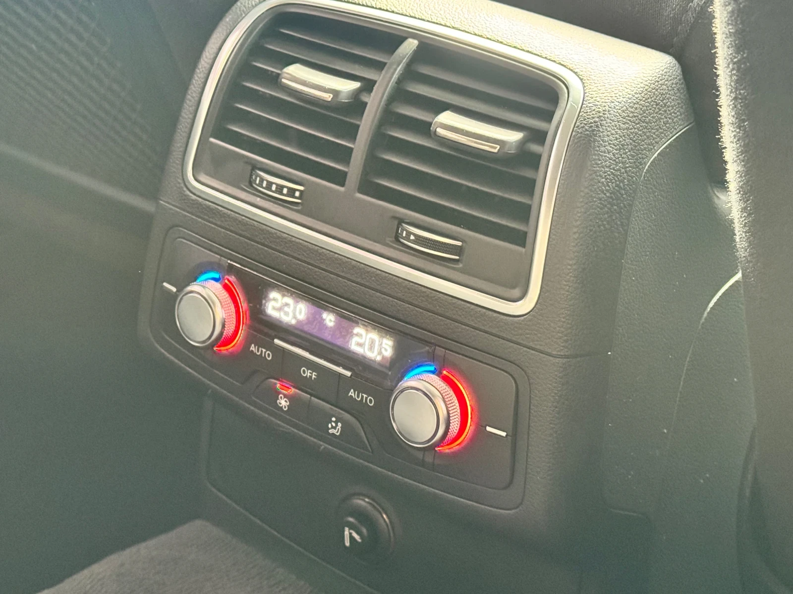 Audi A6 3.0TDI FACE АВТОМАТ, снимка 13 - Автомобили и джипове - 54162506