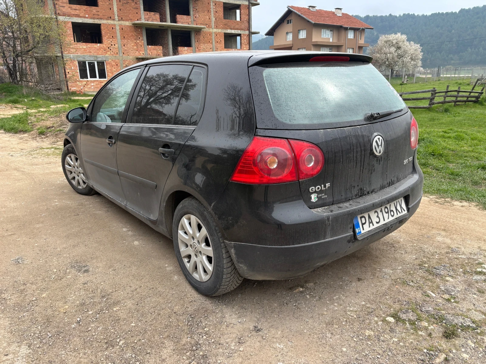 VW Golf 2.0TDI, снимка 4 - Автомобили и джипове - 54271391