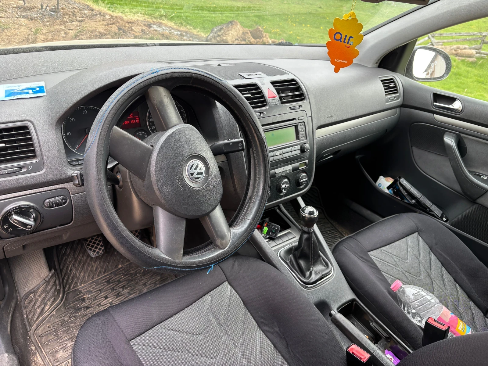 VW Golf 2.0TDI, снимка 5 - Автомобили и джипове - 54271391