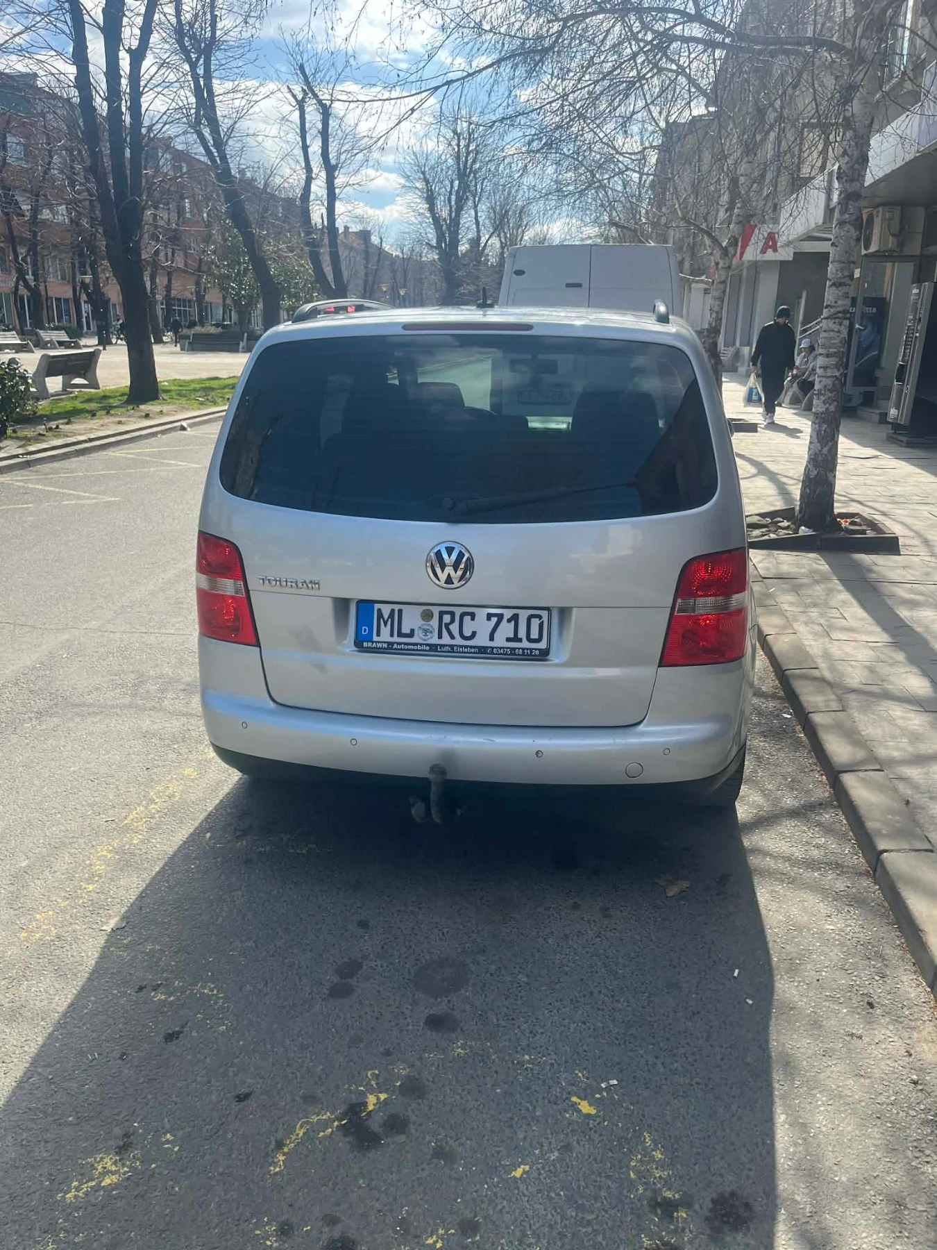 VW Touran, снимка 5 - Автомобили и джипове - 54473707