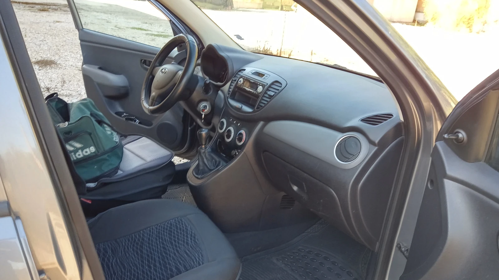 Hyundai I10, снимка 7 - Автомобили и джипове - 54562669